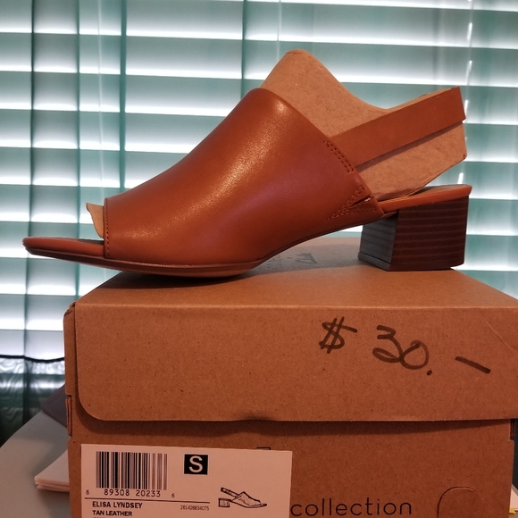 Sandals - Picture 2 of 2